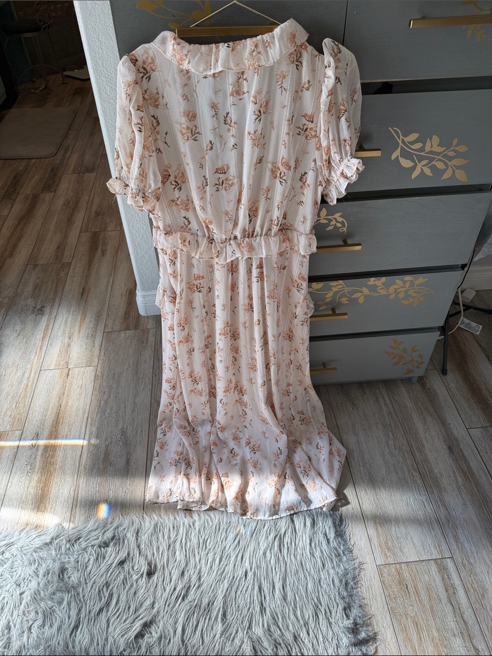Storia Cream Floral Babydoll Midi Dress - Picture 4 of 8